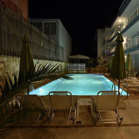 Kiwi Apartments Néa Fókaia מראה חיצוני תמונה