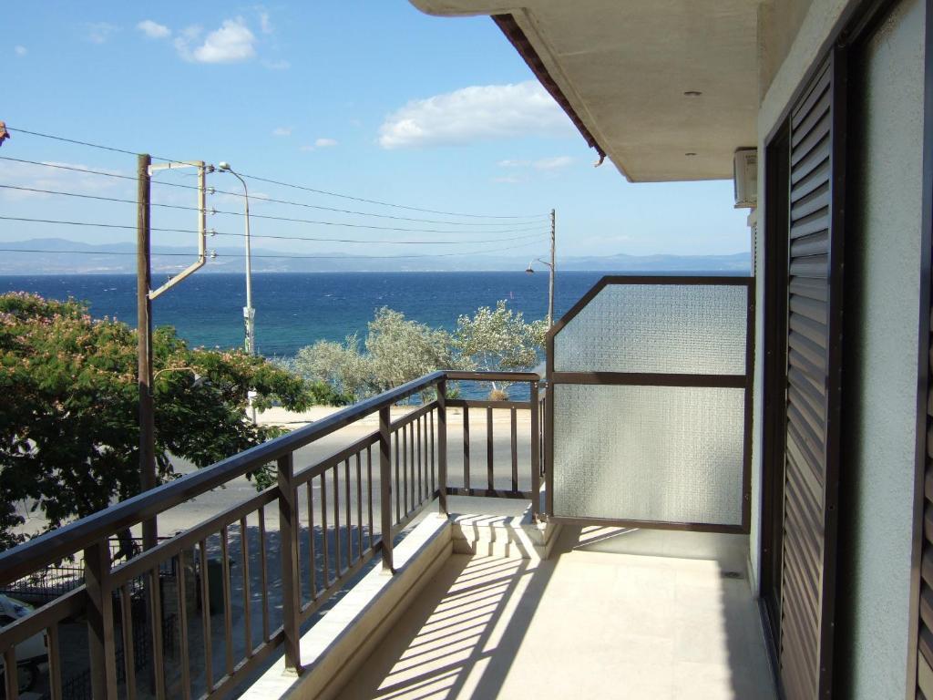 Kiwi Apartments Néa Fókaia מראה חיצוני תמונה
