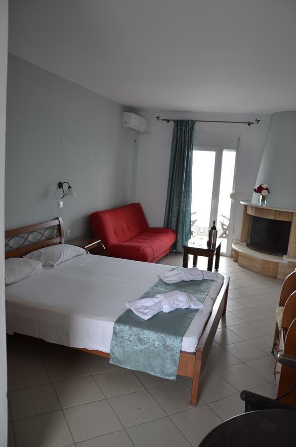 Kiwi Apartments Néa Fókaia מראה חיצוני תמונה