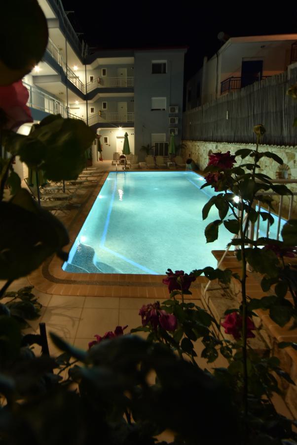 Kiwi Apartments Néa Fókaia מראה חיצוני תמונה